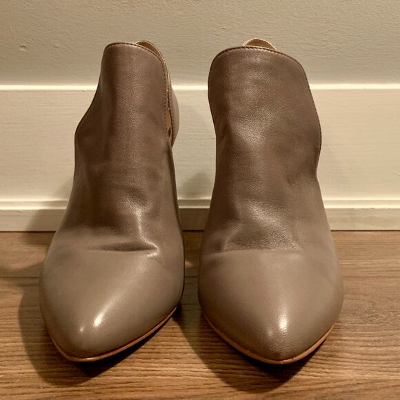 Mi Piaci Leather Ankle Boots, Gray, Size 39, Worn Once - Picture 5 of 8